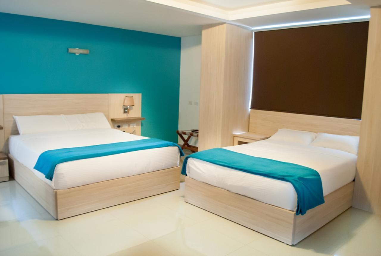Hotel - Centro Comercial Punta Del Mar Salinas (Santa Elena) Dış mekan fotoğraf